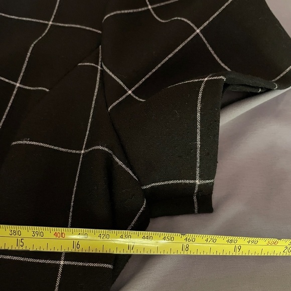 Ann Taylor Black Windowpane Dress with v-neck & cap sleeves - Picture 9 of 13